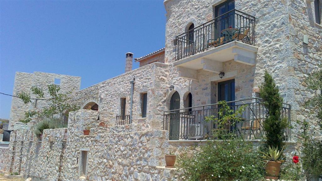 Mani Stone Towers Hotell Kotronion  Eksteriør bilde